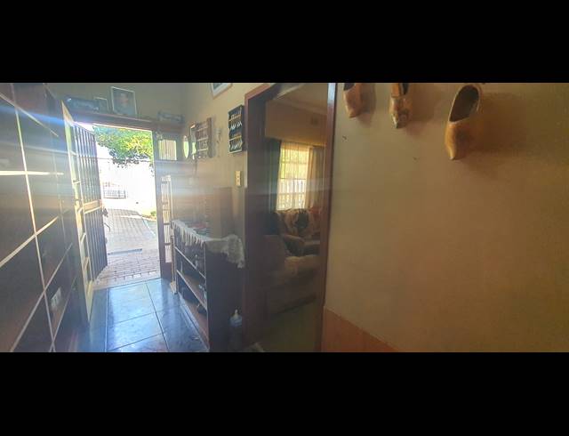 3 BEDROOM HOUSE FOR SALE IN RENSBURG